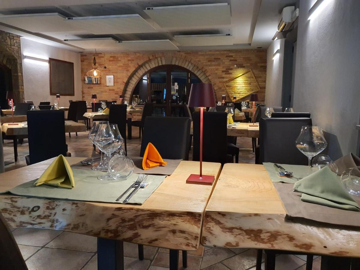 Agriturismo Cascina L'Arche 圣斯泰法诺贝尔博 外观 照片