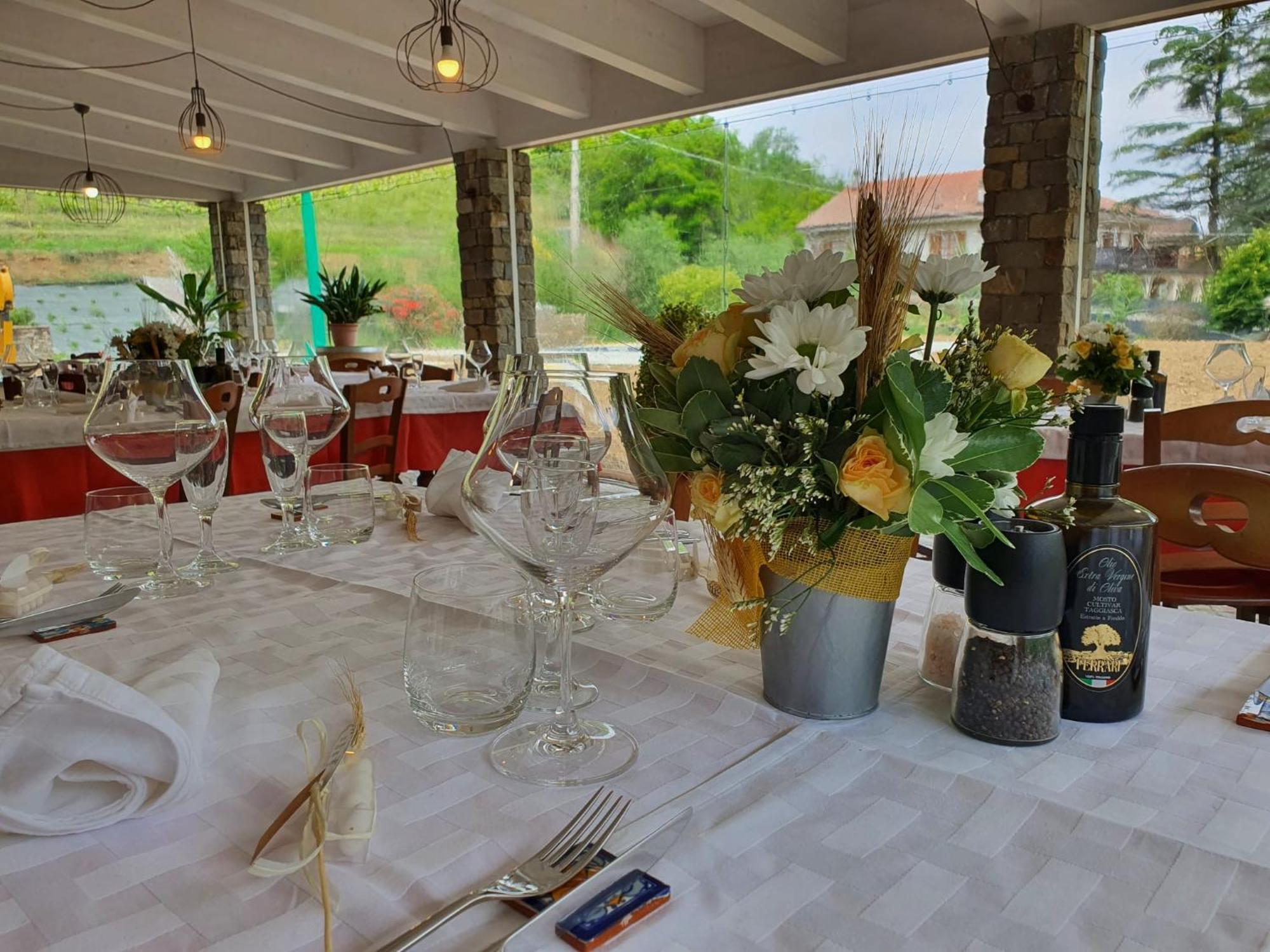 Agriturismo Cascina L'Arche 圣斯泰法诺贝尔博 外观 照片