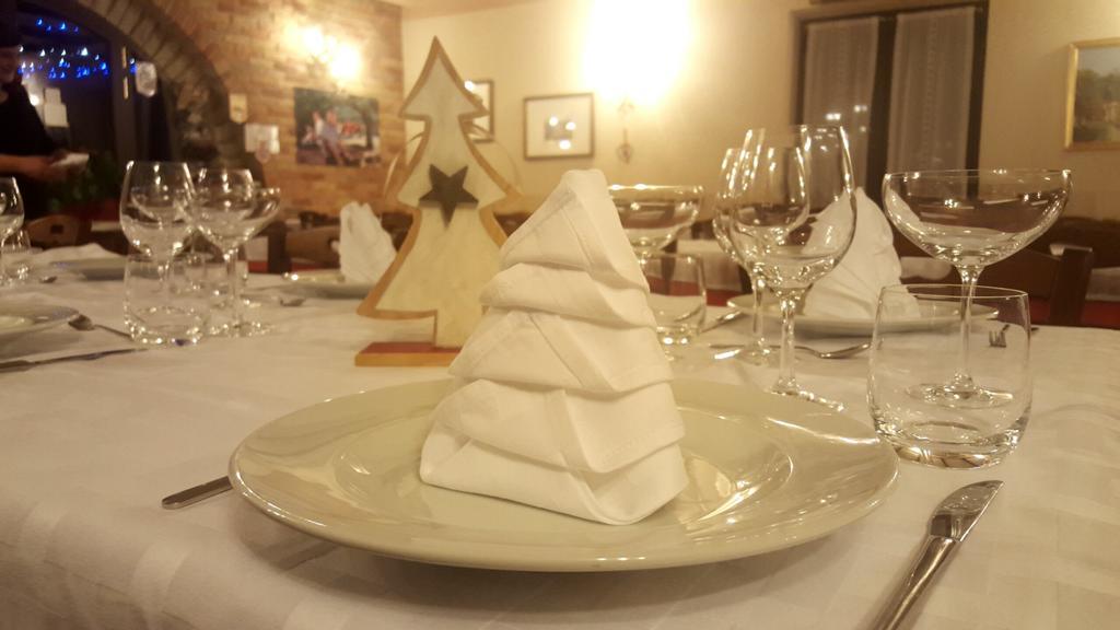 Agriturismo Cascina L'Arche 圣斯泰法诺贝尔博 外观 照片